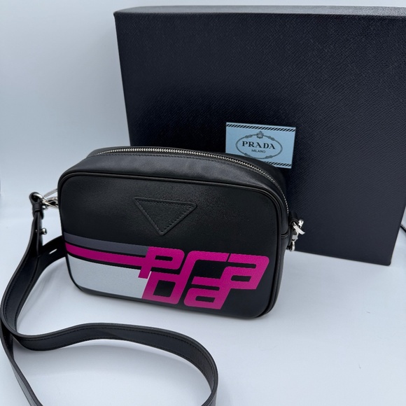 👻👻👻 Prada City Calf Leather Mirage Black Crossbody - Picture 1 of 12